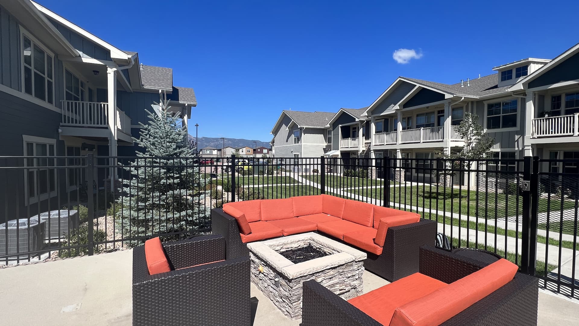 Photos of Springs at Allison Valley in Colorado Springs, CO